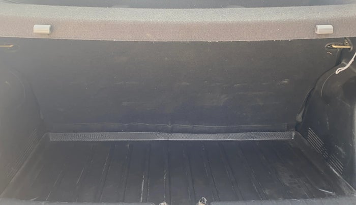 2021 KIA SONET HTX 1.5, Diesel, Manual, 98,661 km, Boot Inside