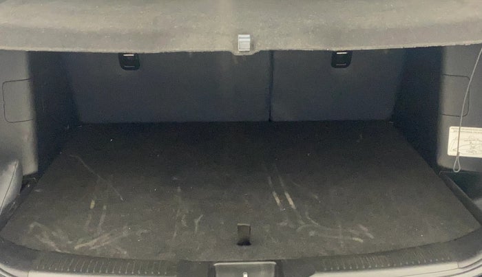 2022 Maruti S Cross ZETA 1.5, Petrol, Manual, 13,511 km, Boot Inside