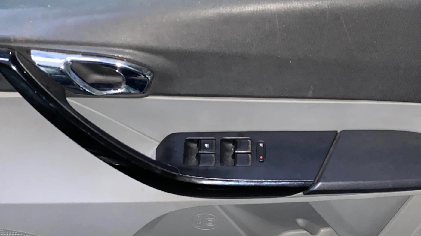 2020 Tata Tiago XZ PLUS PETROL, Petrol, Manual, 13,947 km, Driver Side Door Panels Control