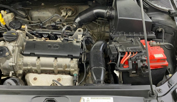 2016 Volkswagen Polo HIGHLINE 1.0L, Petrol, Manual, 58,567 km, Engine View - Left