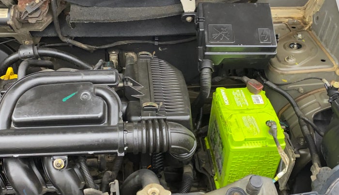 2016 Renault Kwid RXT 0.8, Petrol, Manual, 61,850 km, Engine View - Left