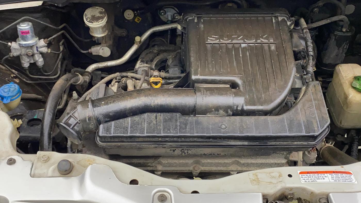2013 Maruti Ritz LXI, Petrol, Manual, 29,550 km, Engine View - Right