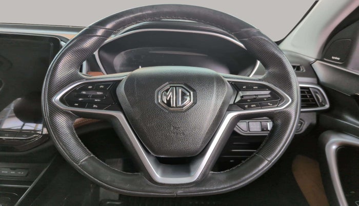 2020 MG HECTOR PLUS SHARP 1.5 PETROL TURBO DCT 6-STR, Petrol, Automatic, 21,513 km, Steering Wheel Close Up