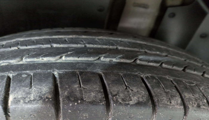 2020 MG HECTOR PLUS SHARP 1.5 PETROL TURBO DCT 6-STR, Petrol, Automatic, 21,513 km, Left Rear Tyre Tread