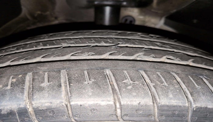 2020 MG HECTOR PLUS SHARP 1.5 PETROL TURBO DCT 6-STR, Petrol, Automatic, 21,513 km, Right Rear Tyre Tread