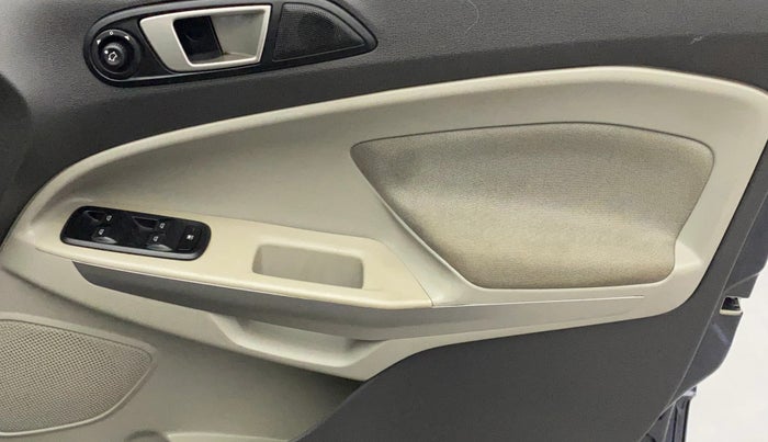 2014 Ford Ecosport TITANIUM 1.0L ECOBOOST, Petrol, Manual, 53,740 km, Driver Side Door Panels Control