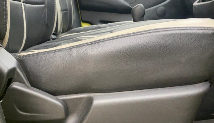 2018 Datsun Redi Go T(O) 1.0 AMT, Petrol, Automatic, 48,635 km, Driver Side Adjustment Panel