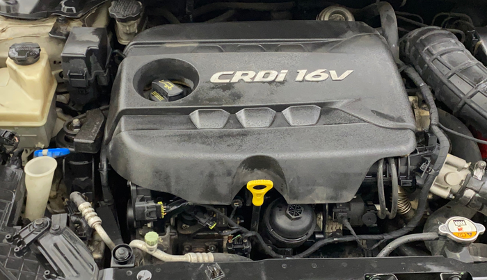 2012 Hyundai New Elantra 1.6 S MT DIESEL, Diesel, Manual, 1,29,639 km, Engine View - Right