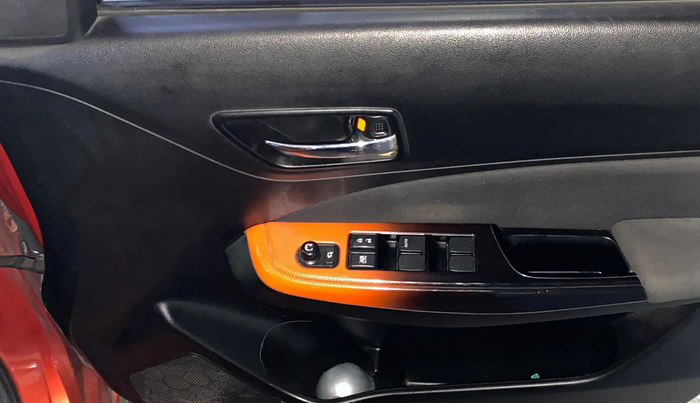 2019 Maruti Swift ZXI AMT, Petrol, Automatic, 60,014 km, Driver Side Door Panels Control