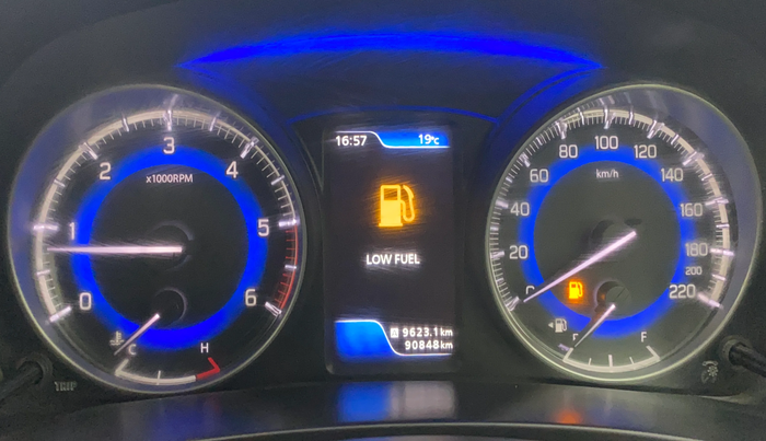 2016 Maruti Baleno ZETA DIESEL 1.3, Diesel, Manual, 90,707 km, Odometer Image