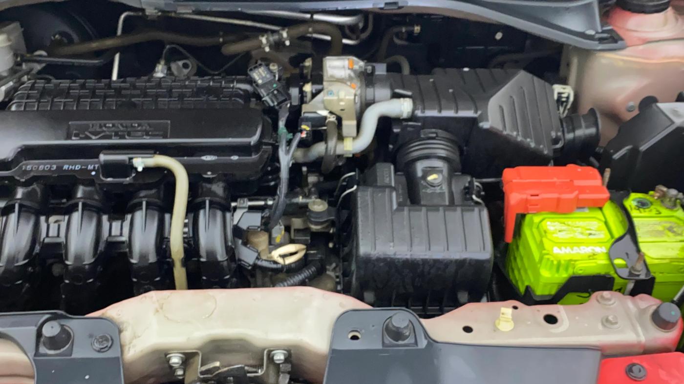 2015 Honda Brio S MT, Petrol, Manual, 39,737 km, Engine View - Left