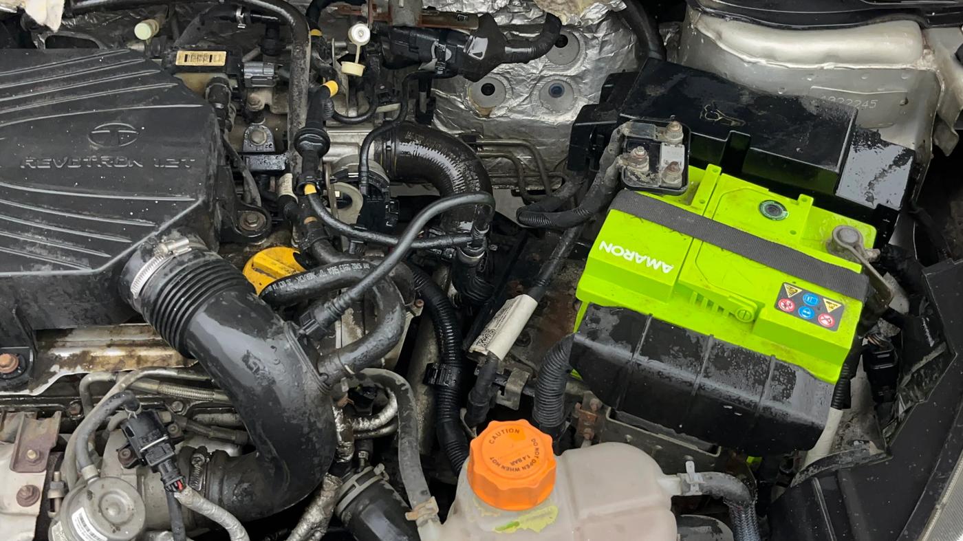 2014 Tata Zest XMS PETROL, Petrol, Manual, 69,402 km, Engine View - Left