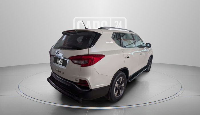 2019 Mahindra ALTURAS G4 4WD AT, Diesel, Automatic, 95,866 km, Right Back Diagonal