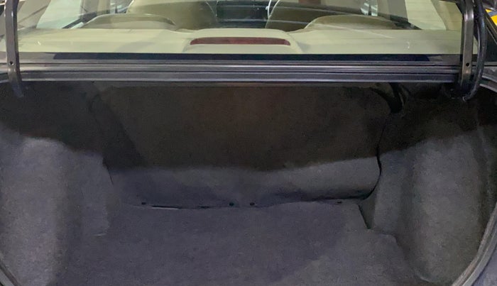 2018 Honda Amaze 1.2L I-VTEC VX, Petrol, Manual, 33,222 km, Boot Inside