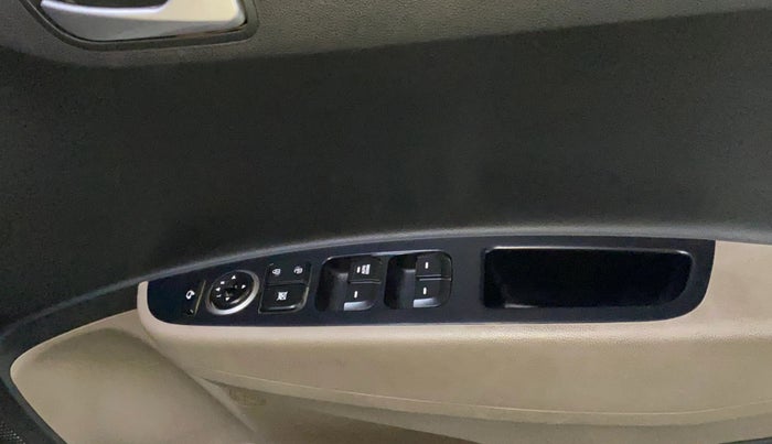 2018 Hyundai Grand i10 SPORTZ 1.2 KAPPA VTVT, Petrol, Manual, 42,162 km, Driver Side Door Panels Control