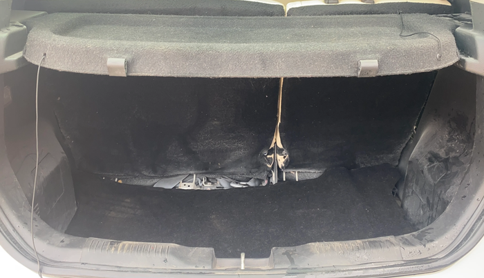 2018 Maruti IGNIS ZETA 1.2 AMT, Petrol, Automatic, 75,397 km, Boot Inside