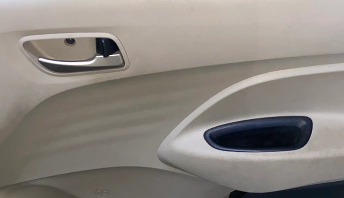 2021 Hyundai NEW SANTRO ASTA MT, Petrol, Manual, 12,033 km, Driver Side Door Panels Control