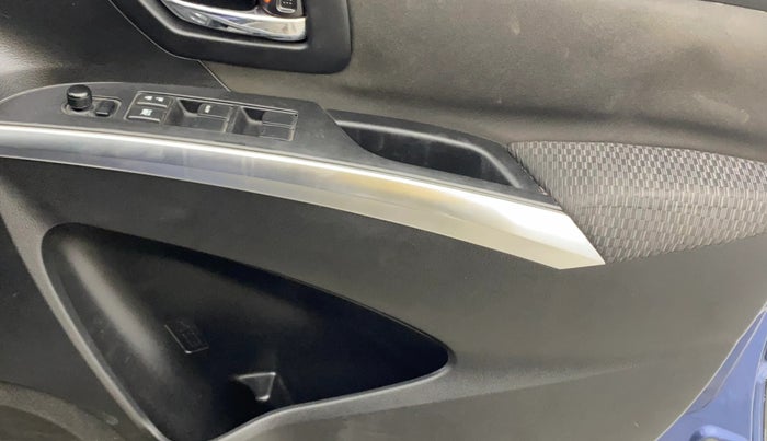 2017 Maruti S Cross ZETA 1.3, Diesel, Manual, 1,23,931 km, Driver Side Door Panels Control