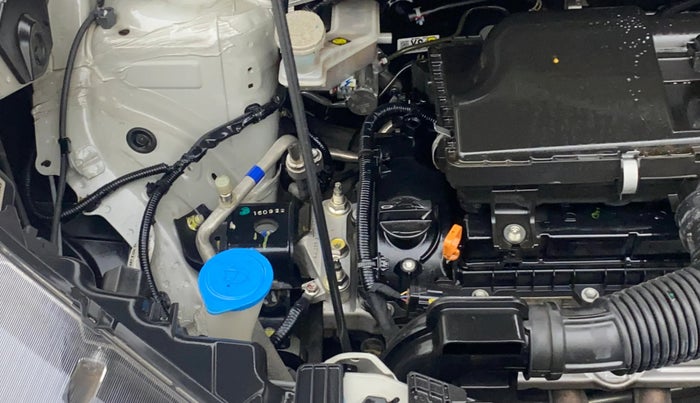 2022 Maruti XL6 ZETA AT, Petrol, Automatic, 25,129 km, Engine View - Right