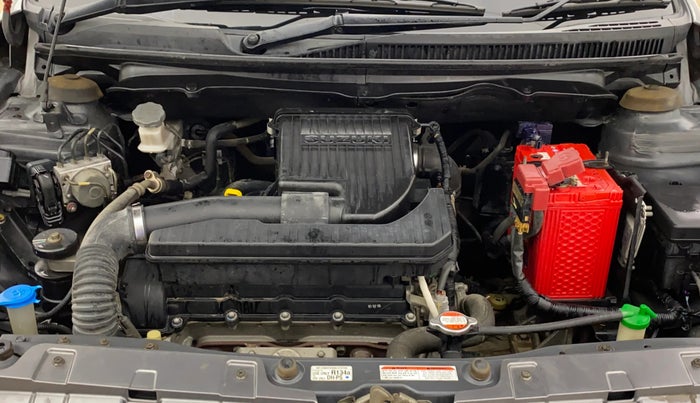 2016 Maruti Ciaz ZXI+, Petrol, Manual, 1,16,456 km, Engine View