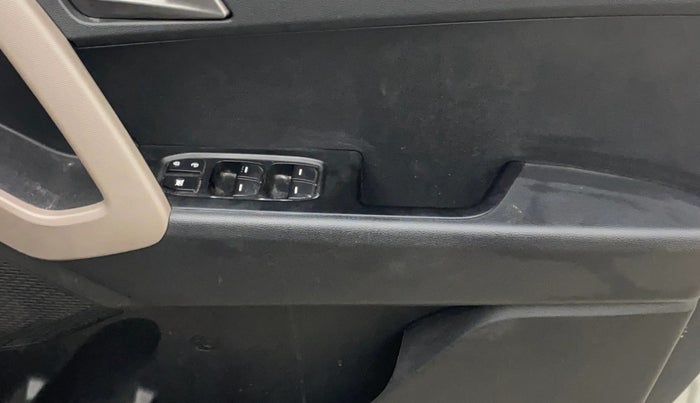 2016 Hyundai Creta S 1.4 DIESEL, Diesel, Manual, 41,236 km, Driver Side Door Panels Control