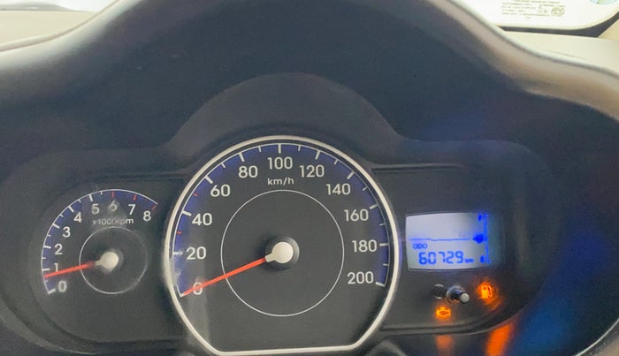 2015 Hyundai i10 MAGNA 1.1, Petrol, Manual, 60,693 km, Odometer Image