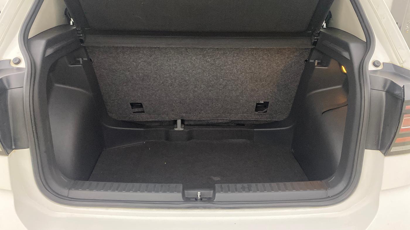 2022 Volkswagen TAIGUN COMFORTLINE 1.0 TSI MT, Petrol, Manual, 41,539 km, Boot Inside