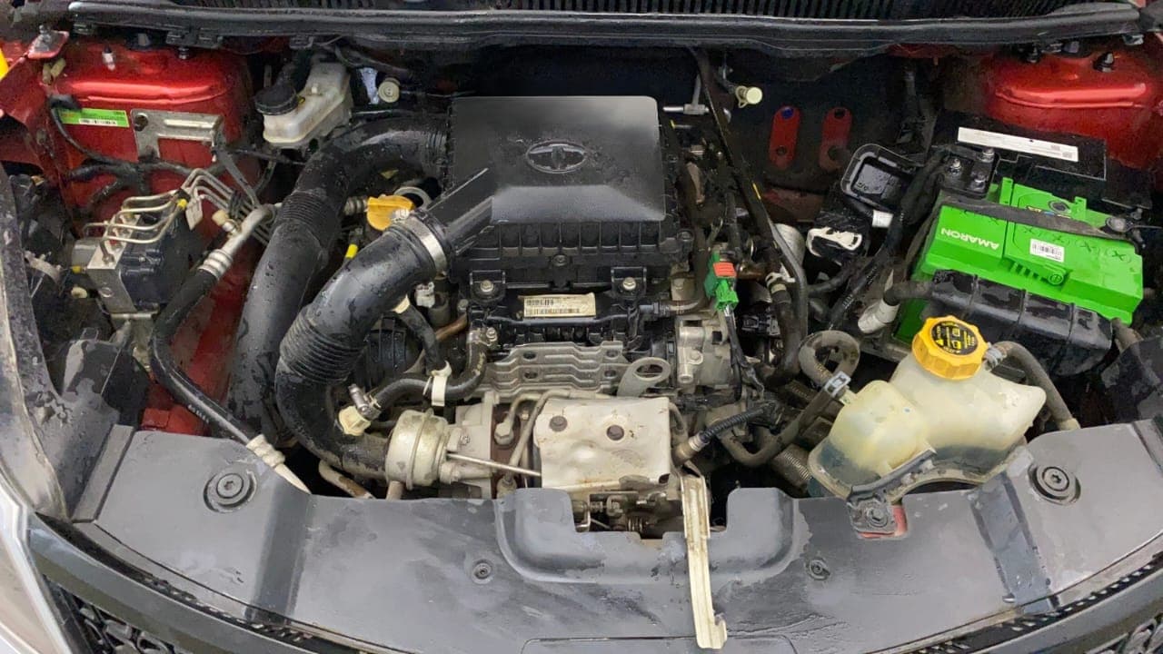 2017 Tata NEXON XZ PLUS PETROL, Petrol, Manual, 16,937 km, Engine View