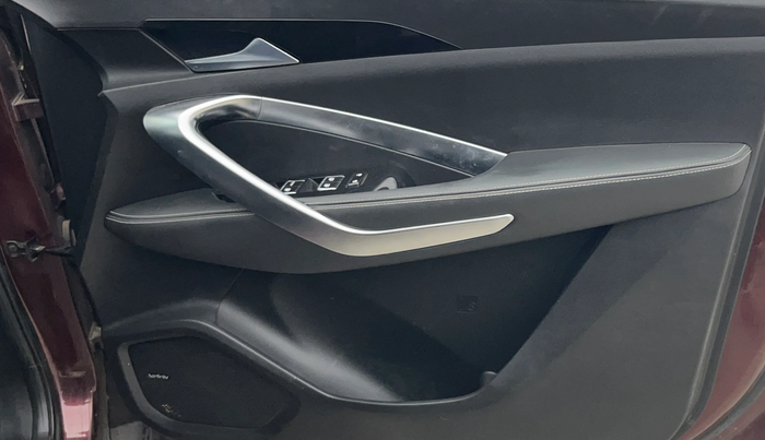 2019 MG HECTOR SMART 2.0 DIESEL, Diesel, Manual, 12,820 km, Driver Side Door Panels Control