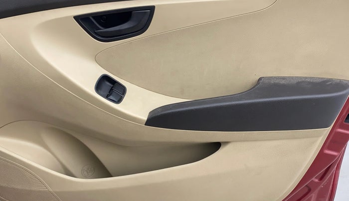 2017 Hyundai Eon ERA +, Petrol, Manual, 40,002 km, Driver Side Door Panels Control