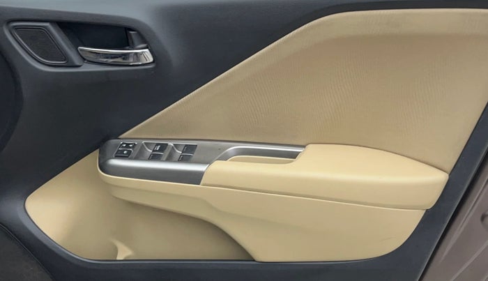 2016 Honda City 1.5L I-VTEC V MT, Petrol, Manual, 39,453 km, Driver Side Door Panels Control