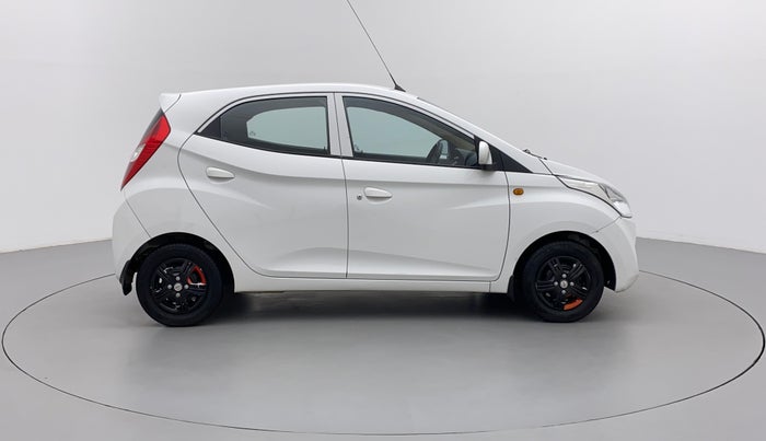 2015 Hyundai Eon ERA +, Petrol, Manual, 59,267 km, Right Side View