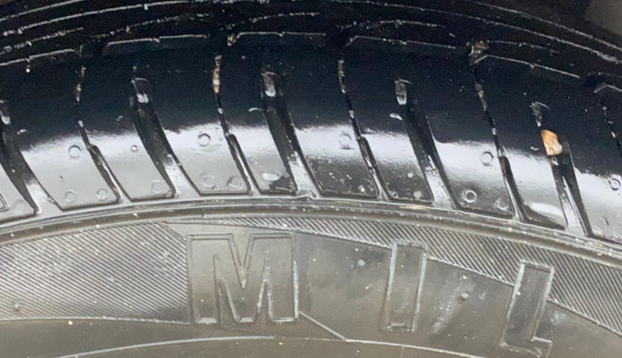 2013 Honda Brio S MT, Petrol, Manual, 96,162 km, Left Rear Tyre Tread