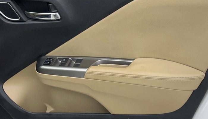 2019 Honda City 1.5L I-VTEC ZX CVT, Petrol, Automatic, 50,086 km, Driver Side Door Panels Control