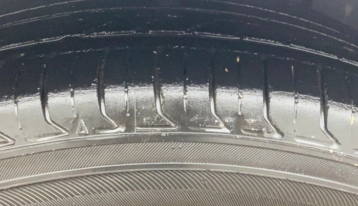 2019 Ford Ecosport TREND+ 1.5L DIESEL, Diesel, Manual, 89,303 km, Right Front Tyre Tread