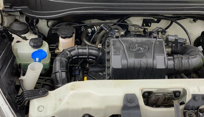 2018 Hyundai Eon MAGNA +, Petrol, Manual, 15,357 km, Engine View - Right