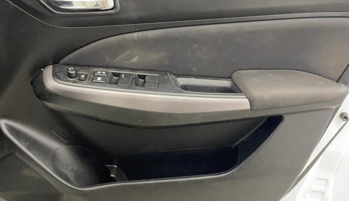 2023 Maruti Swift ZXI, Petrol, Manual, 30,059 km, Driver Side Door Panels Control