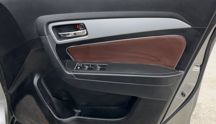 2021 Toyota URBAN CRUISER HIGH GRADE MT, Petrol, Manual, 66,071 km, Driver Side Door Panels Control