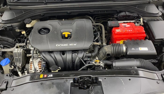 2017 Hyundai New Elantra 2.0 SX(O) AT PETROL, Petrol, Automatic, 1,07,632 km, Engine View