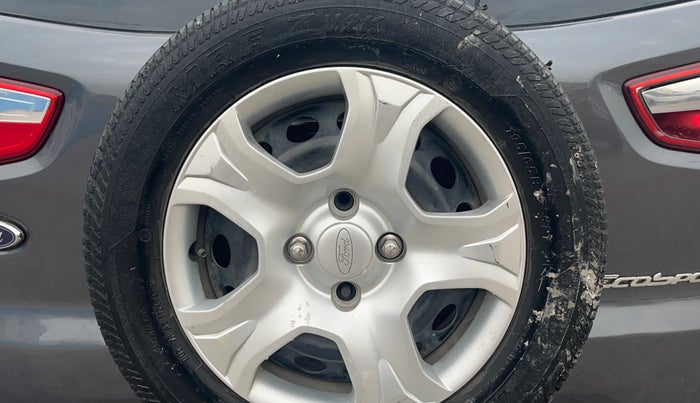 2015 Ford Ecosport TREND 1.5L DIESEL, Diesel, Manual, 1,07,655 km, Spare Tyre