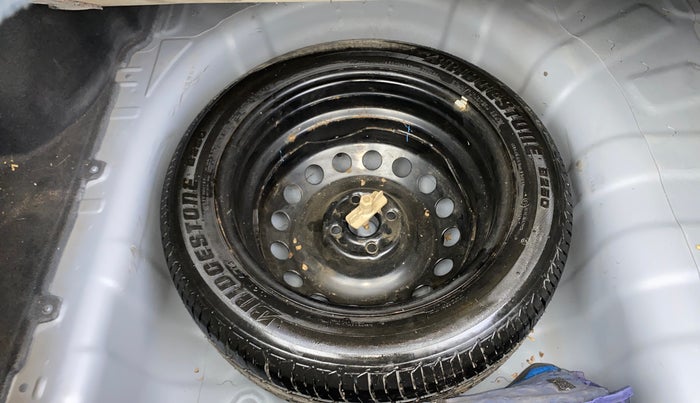 2016 Hyundai Verna 1.6 VTVT SX, Petrol, Manual, 39,219 km, Spare Tyre