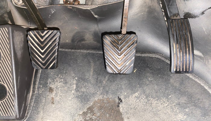 2016 Hyundai Verna 1.6 VTVT SX, Petrol, Manual, 39,219 km, Pedals