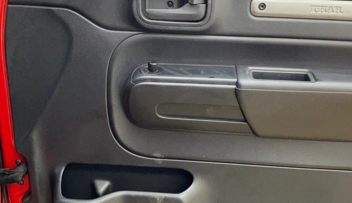 2021 Mahindra Thar LX PETROL HT 4WD AT, Petrol, Automatic, 25,244 km, Driver Side Door Panels Control