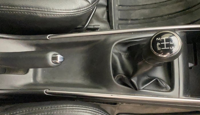 2020 Maruti Baleno DELTA PETROL 1.2, Petrol, Manual, 62,778 km, Gear Lever