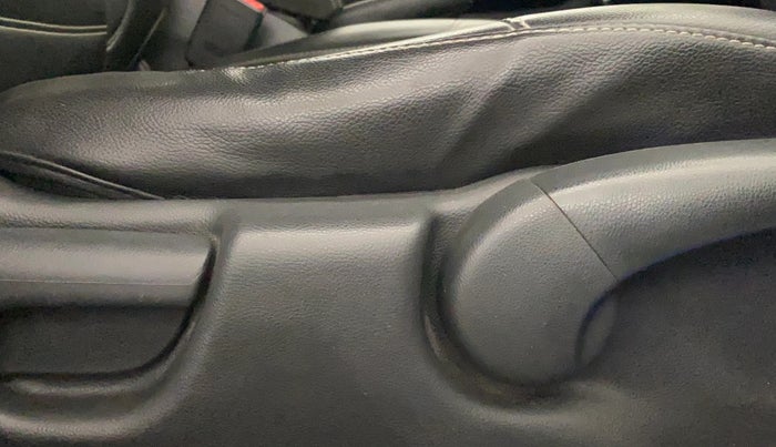 2019 Honda WR-V 1.2L I-VTEC VX MT, Petrol, Manual, 29,080 km, Driver Side Adjustment Panel