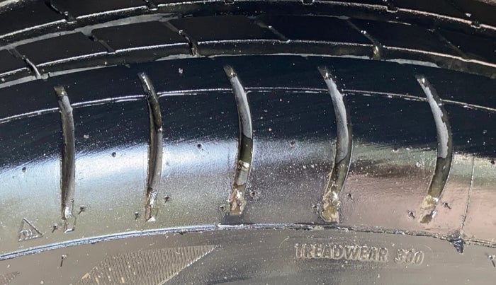 2021 Maruti New Wagon-R LXI CNG 1.0, CNG, Manual, 56,057 km, Left Rear Tyre Tread