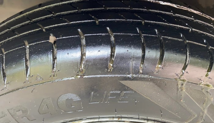2021 Maruti New Wagon-R LXI CNG 1.0, CNG, Manual, 56,057 km, Left Front Tyre Tread