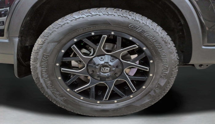 2024 Mahindra SCORPIO-N Z6 DIESEL MT 2WD 7 STR, Diesel, Manual, 14,199 km, Right Rear Wheel