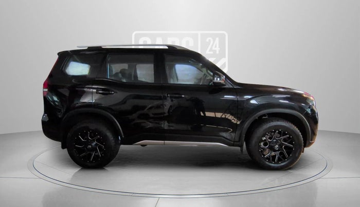 2024 Mahindra SCORPIO-N Z6 DIESEL MT 2WD 7 STR, Diesel, Manual, 14,199 km, Right Side View