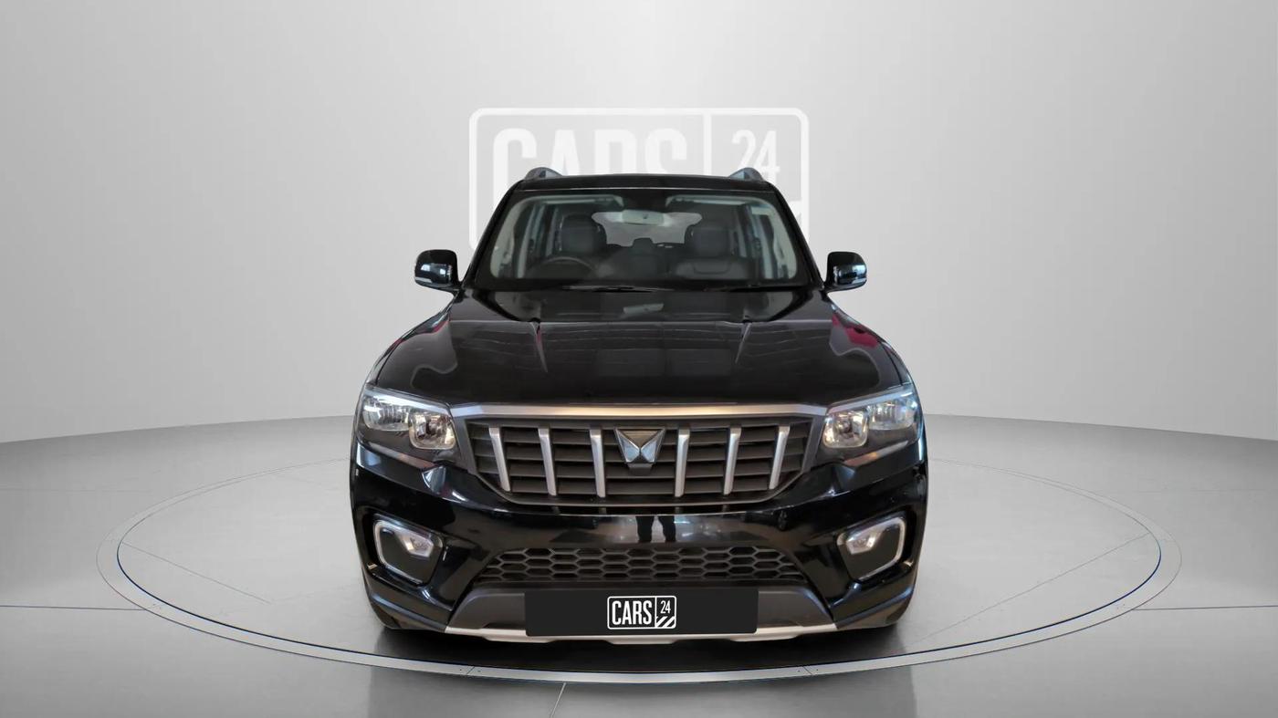 2024 Mahindra SCORPIO-N Z6 DIESEL MT 2WD 7 STR, Diesel, Manual, 14,199 km, Front
